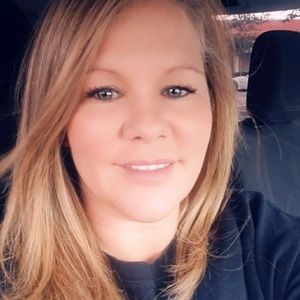 Meet your Posher, Gloria